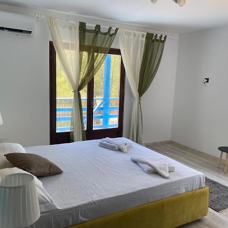Pensiunea Uzlina Tulcea Ngoại thất bức ảnh